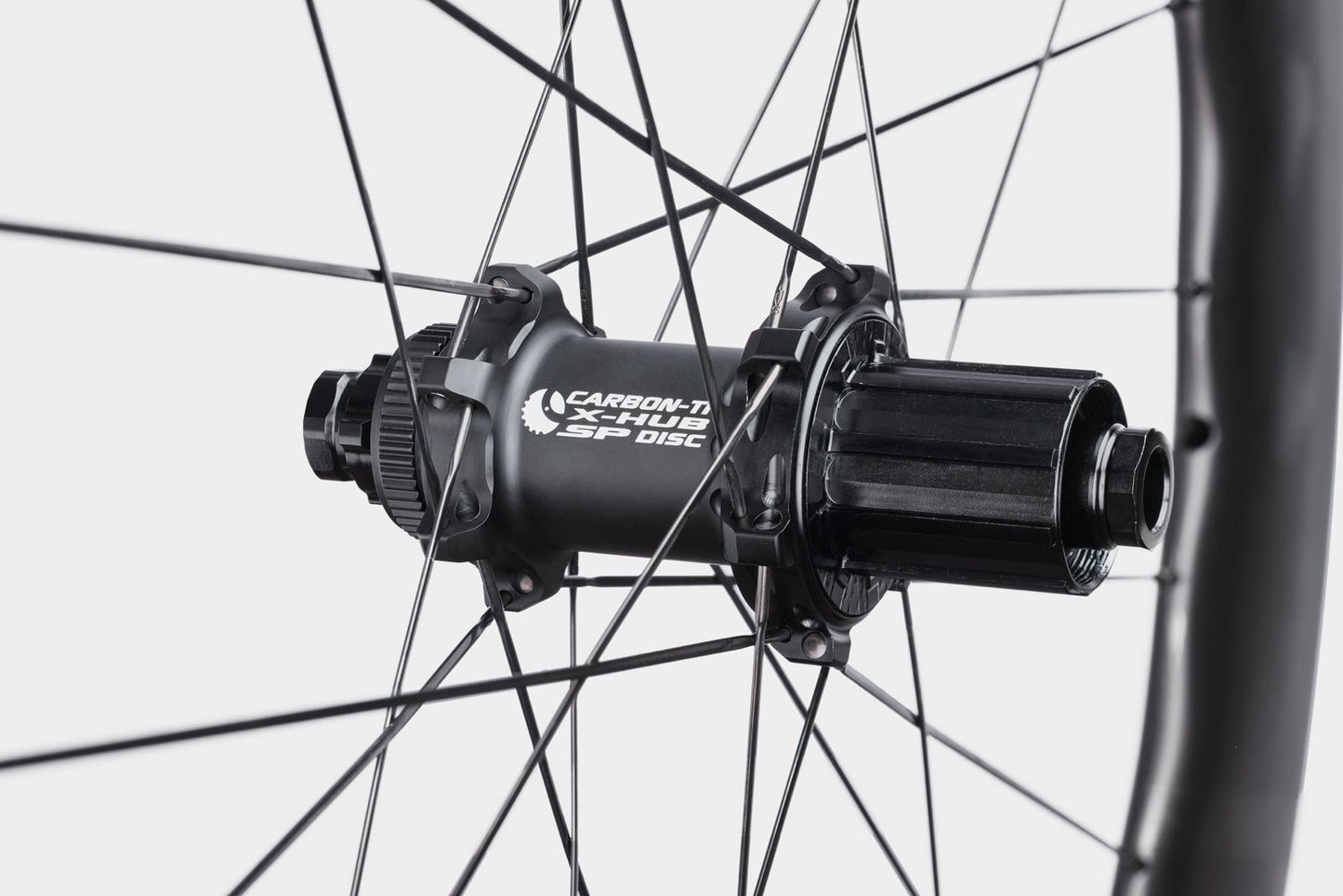 Mach 7580 - Disc Brake DT Swiss 180EXP Shimano Matte White