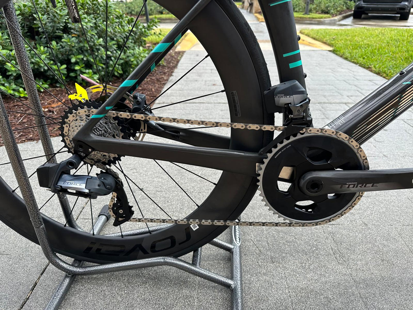 Scott Foil RC supersonic edition 56cm Sram Force AXS Roval CLX carbon wheelset- Pre-Owned