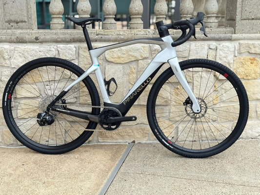 Pinarello Nytro F5 Saturn Silver Sram Rival AXS size 53cm Pre-Owned
