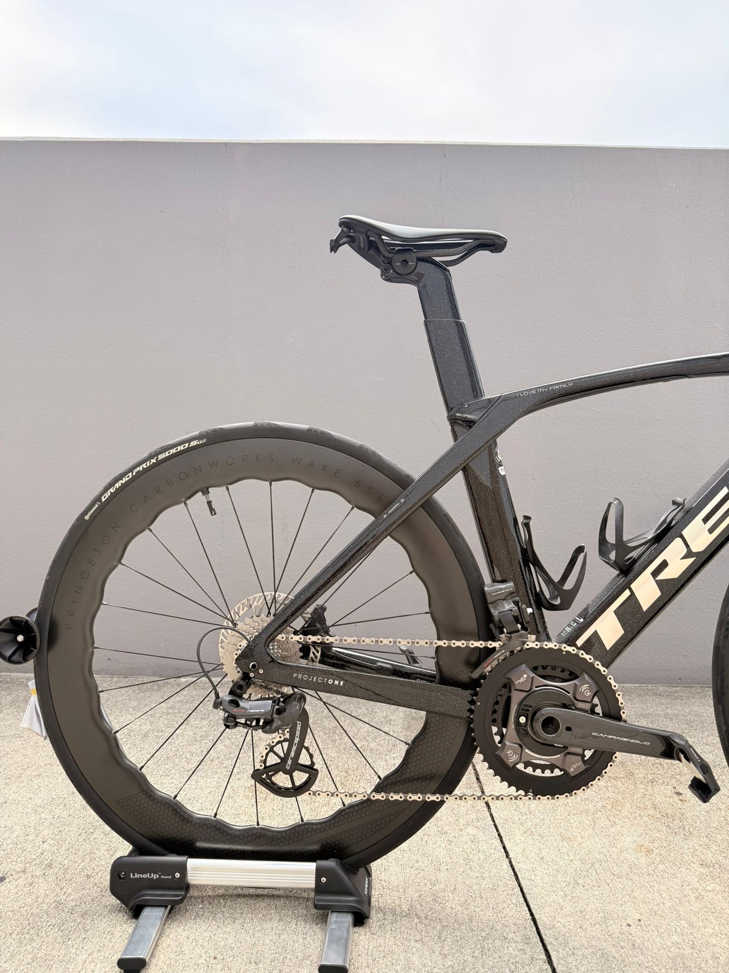 Trek Madone SLR Campagnolo EPS w/ power meter Princeton wake 6560 wheelset ceramic speed 54cm Pre-Owned